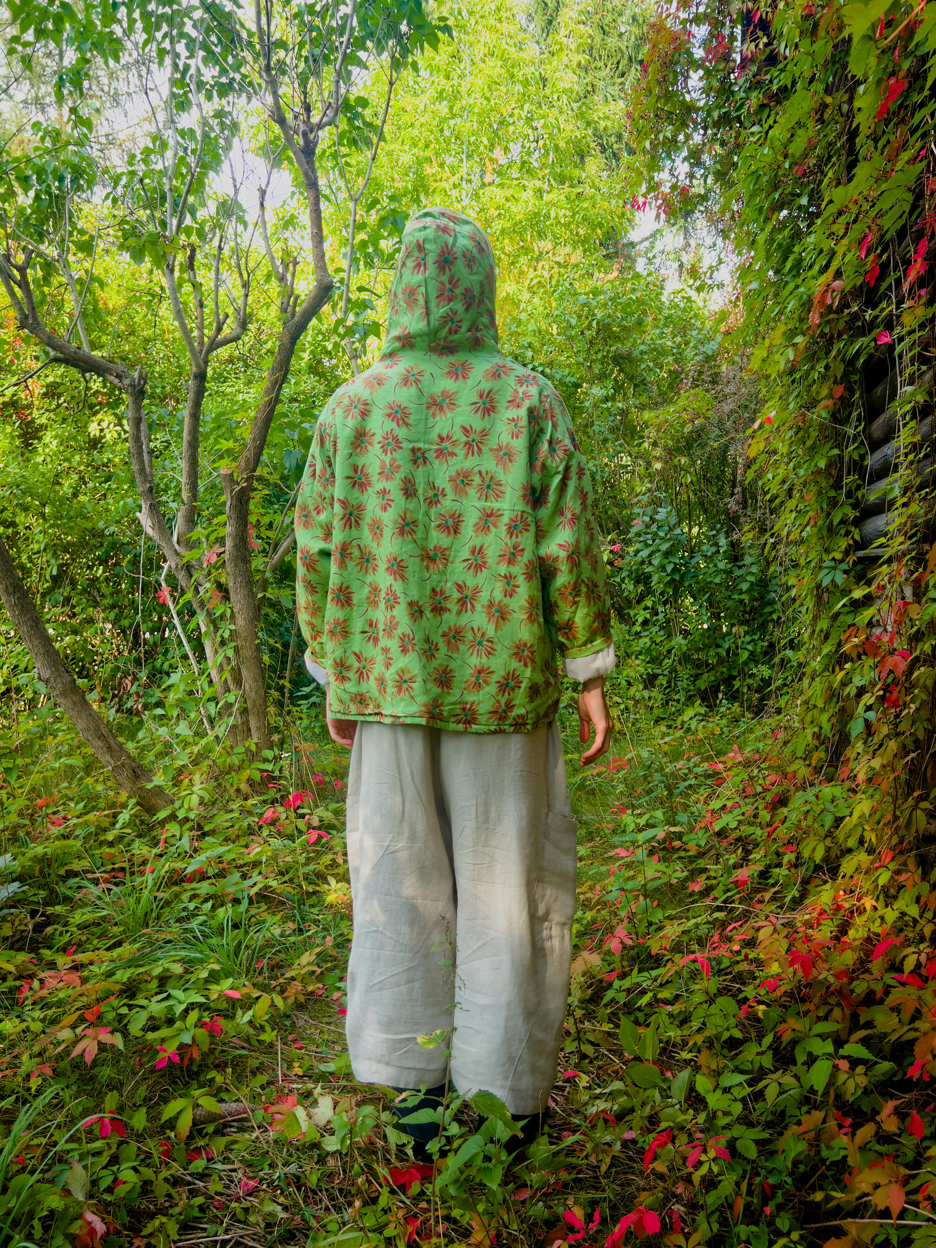 Kurtka - kufajka lniana z kapturem ocieplana - zielona w kwiaty – Soie Star - obrazek 6