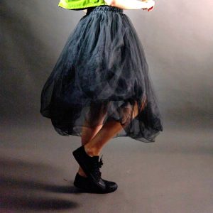 Spódnica tiulowa czarna na plisowanej - gniecionej podszewce