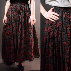 Wzorzysta spódnica z żorżety podbita czarnym tiulem - Soie Star