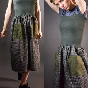 Spódnica - sukienka w kratę ze ściągaczem zielona - Soie Star