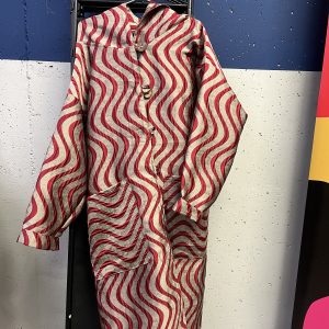 Długi Plascz falowy czerwono-biały fakturowy - Soie Star