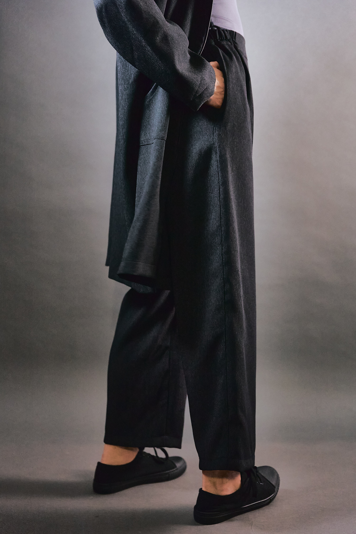 Spodnie wąskie do biura czarne melanż - Soie Star - obrazek 5